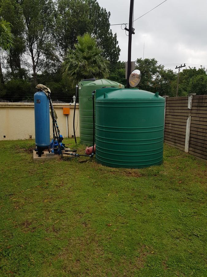 12 On Vaal Drive Guesthouse Vanderbijlpark Esterno foto